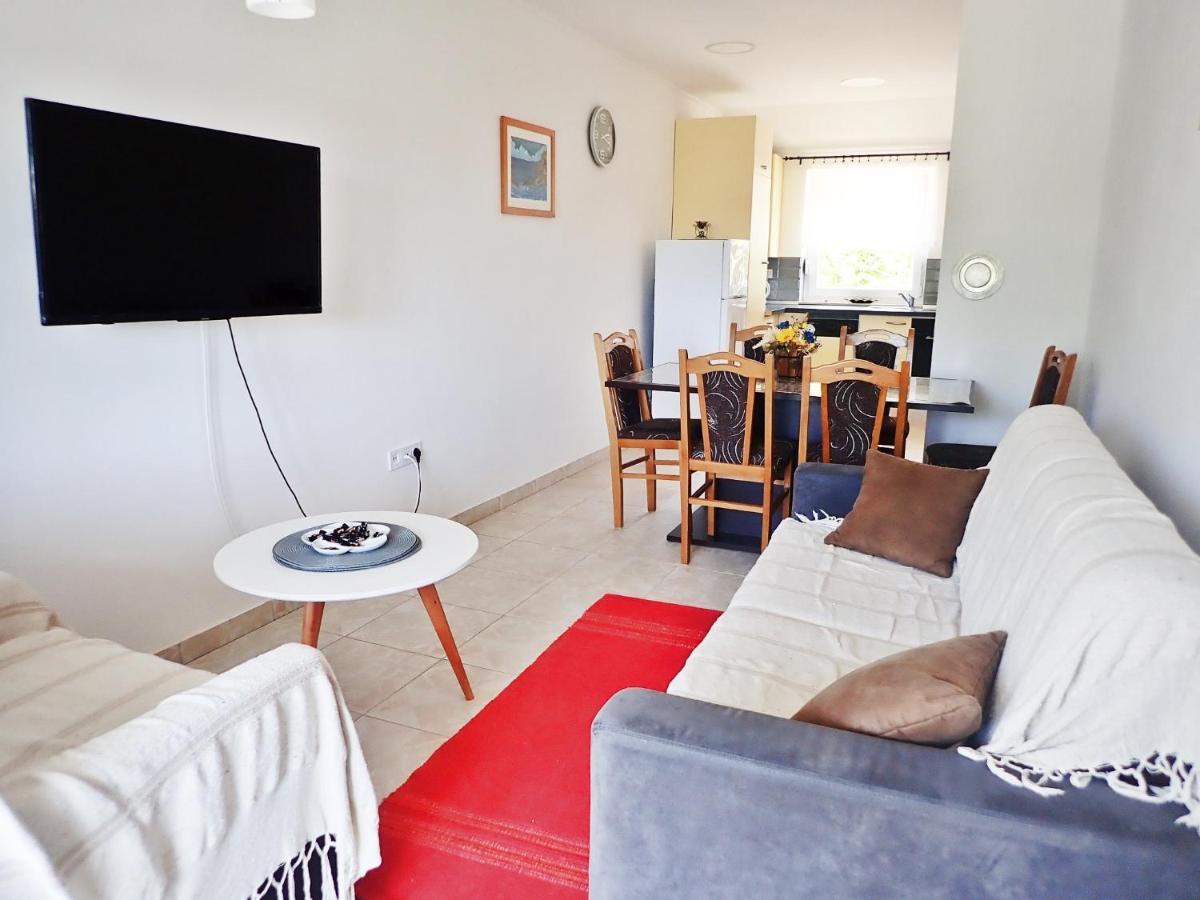 Apartment Maca Starigrad Paklenica Luaran gambar